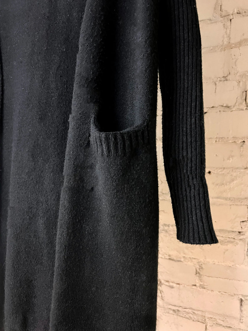 Her Universal Sweater - Shadow - Wolfness Athletics